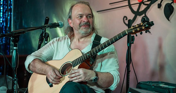 Robert Hokum
